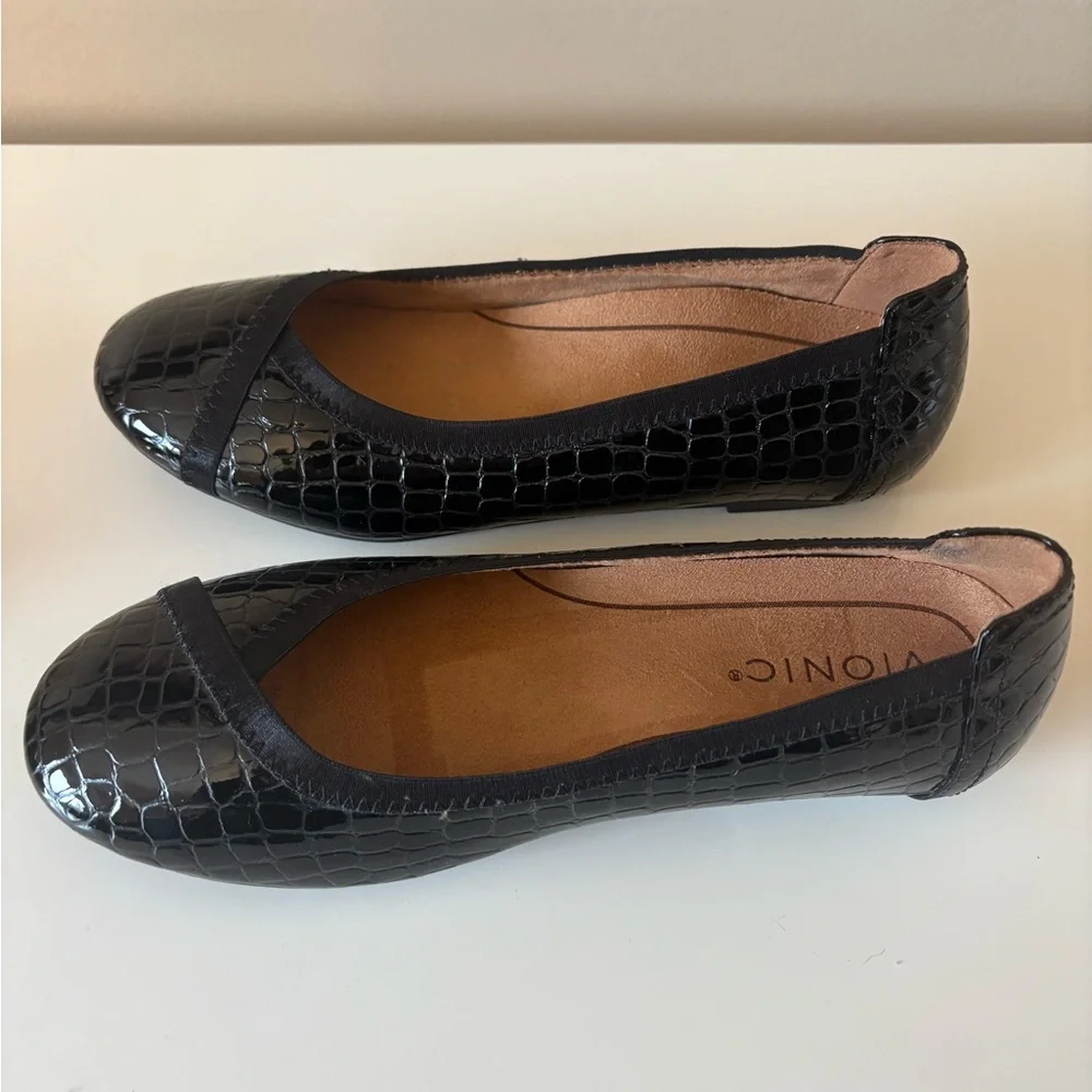 Vionic Spark Caroll Ballet Flat Black Snakeskin Leather Slip On Women’s Size 6 - Picture 4 of 6